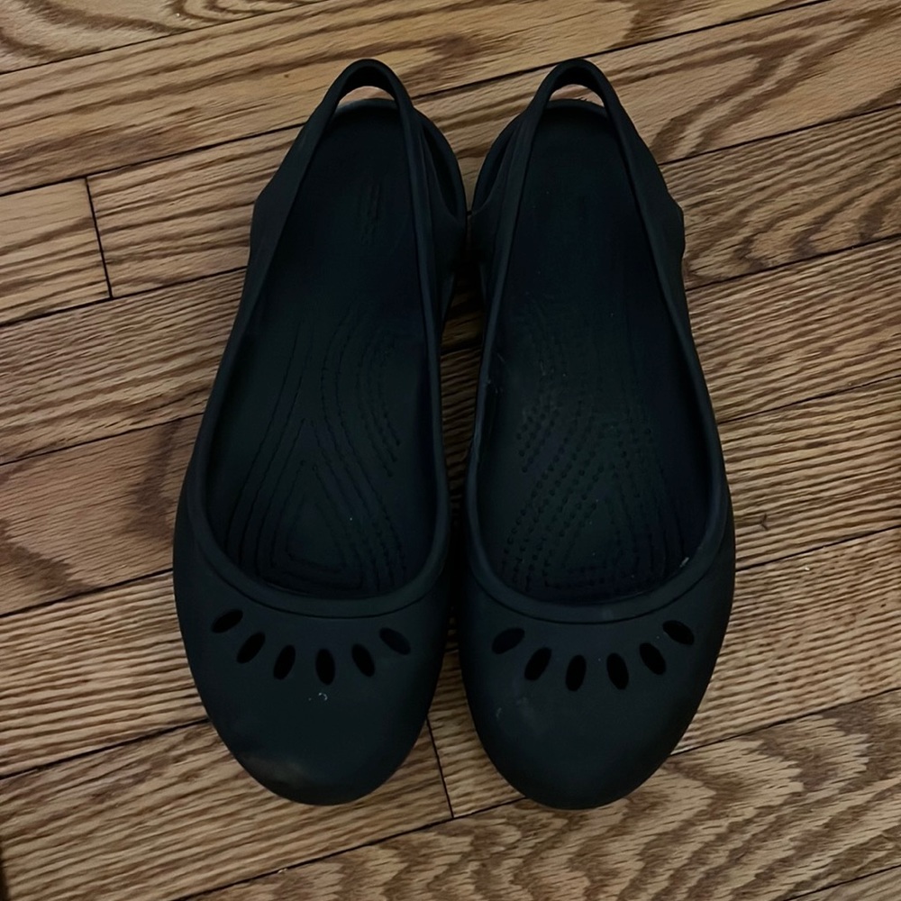 Women’s CROCS Flats